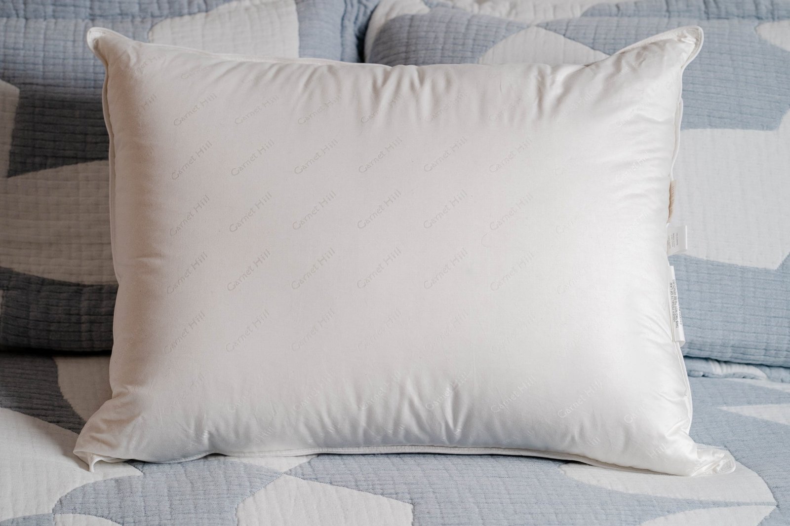 bedpillows-2048px-9999 pilow - Image 1